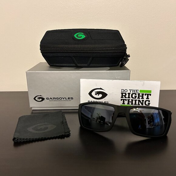NEW GARGOYLES Siege Black w/ Smoke Polarized Lens Safety Sunglasses and Case NEW - Picture 1 of 7